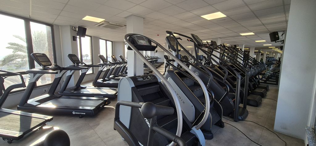 -06-maxx-gym-