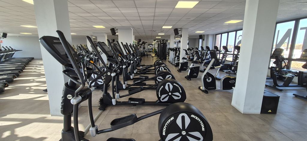 -06-maxx-gym-